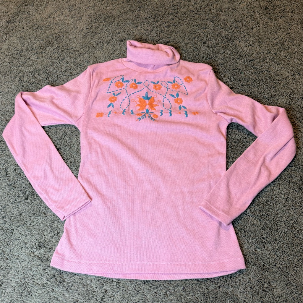 Vintage 70s Ronnie Togs Pink Girl Size 14 Embroidered Turtleneck Top L 45